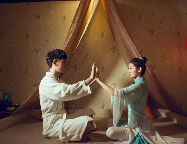 嘉兴水疗与创造力：当大脑在漂浮中重启